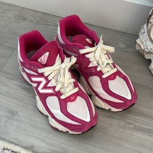 New Balance Women's Pink and White Sneakers